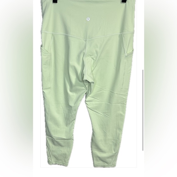 Lululemon Align High-Rise Crop Size 12 - Picture 6 of 9